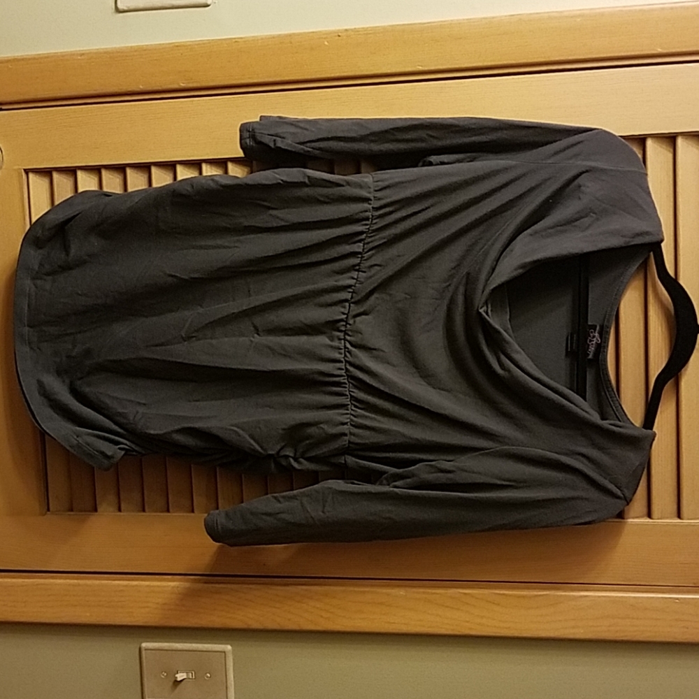 Gray maternity shirt